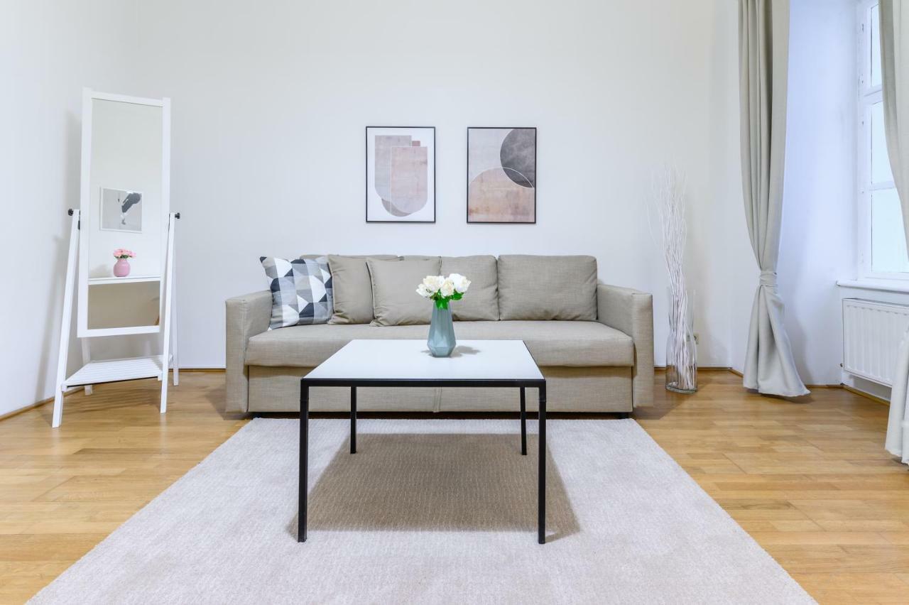Beautiful Inner City Apartment Wien